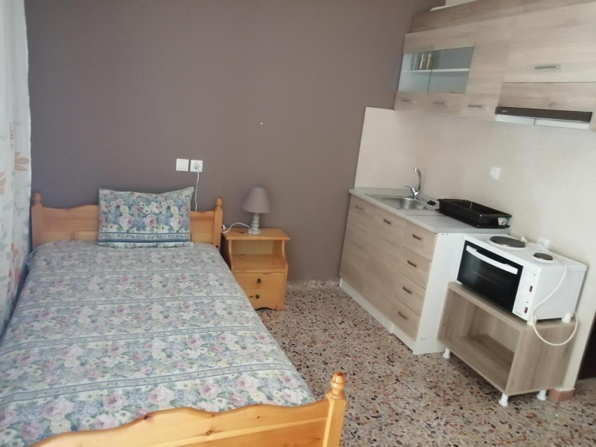 Aparthotel Ο Ακλόνητος Néa Meságkala Zewnętrze zdjęcie