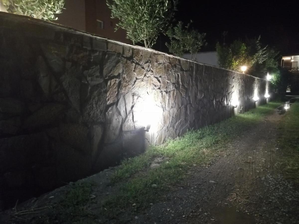 Aparthotel Ο Ακλόνητος Néa Meságkala Zewnętrze zdjęcie